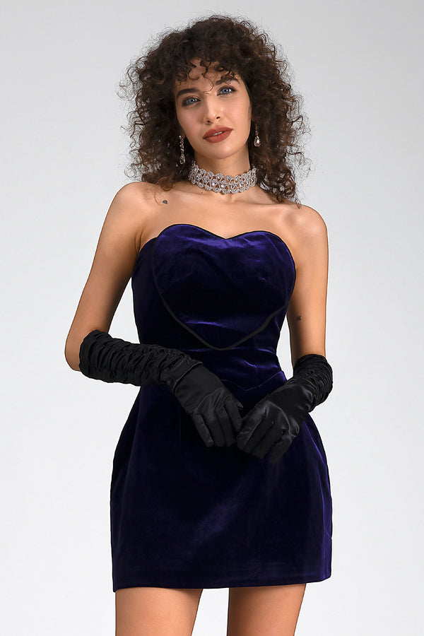 Xaelyn Off Shoulder Heart Velvet Mini Dress